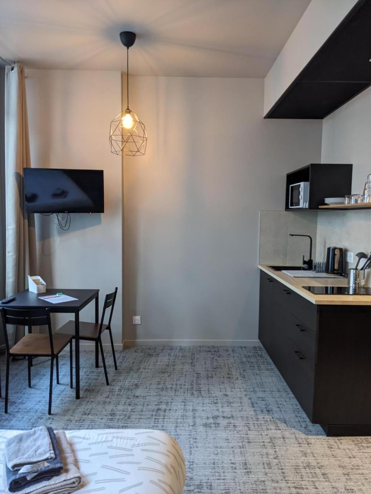 생테티엔 Le 12 Wifi Cosy Parking 3 아파트 외부 사진